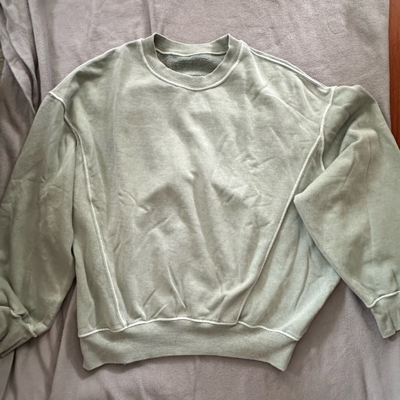 Crewneck sweatshirt - Picture 2 of 4